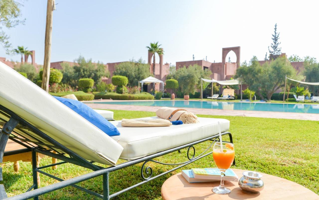 Les Jardins De Zyriab Bed & Breakfast Ait Hamid Exterior photo