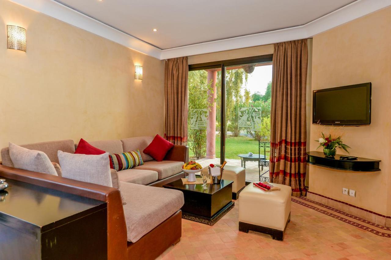 Les Jardins De Zyriab Bed & Breakfast Ait Hamid Exterior photo