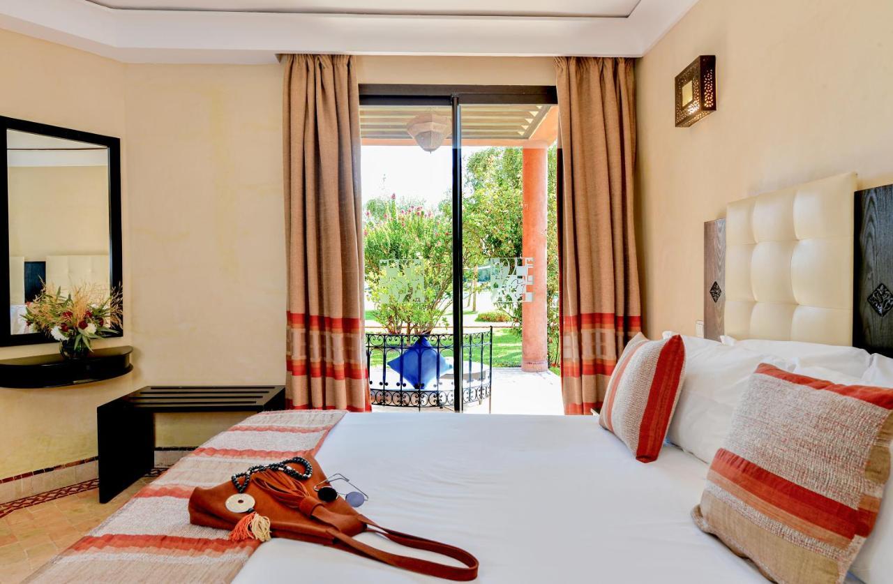 Les Jardins De Zyriab Bed & Breakfast Ait Hamid Exterior photo