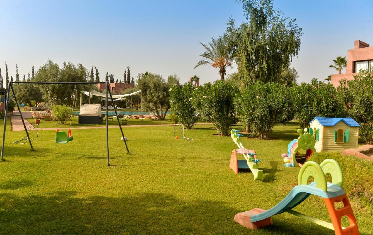 Les Jardins De Zyriab Bed & Breakfast Ait Hamid Exterior photo